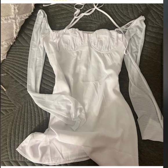 Princess Polly DYER SHEER SLEEVE MINI DRESS WHITE LOW IMPACT - Picture 1 of 5